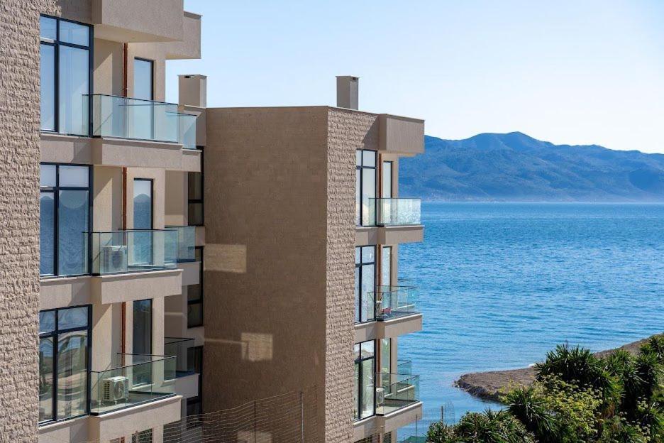 Oni Rooms Saranda Екстериор снимка