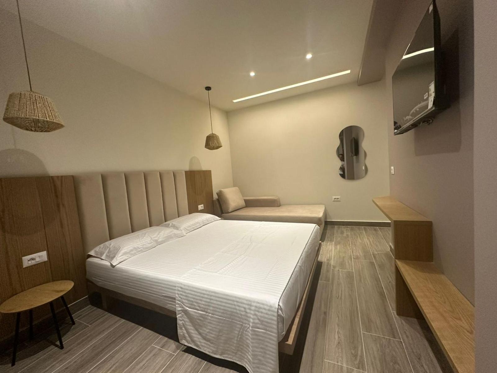 Oni Rooms Saranda Екстериор снимка