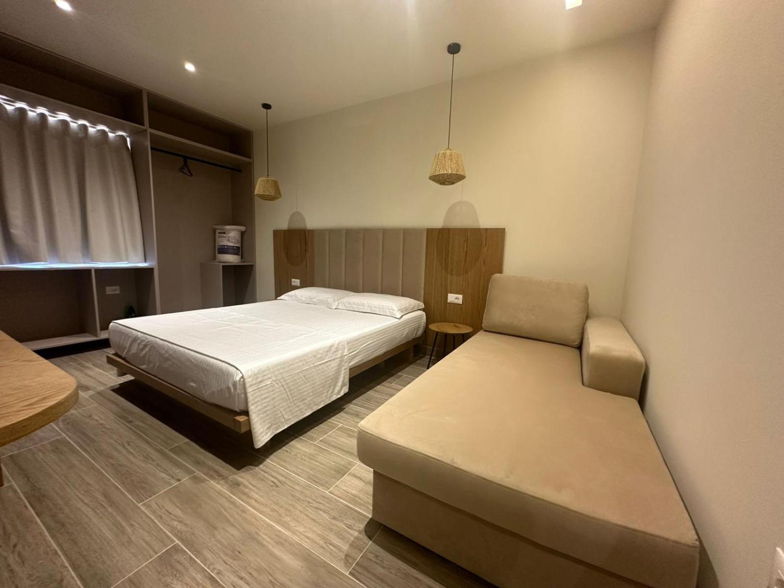 Oni Rooms Saranda Екстериор снимка